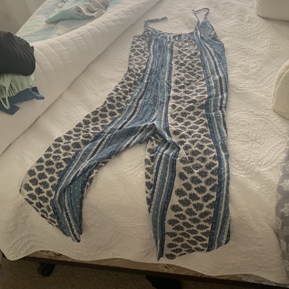 Romper - Picture 2 of 6